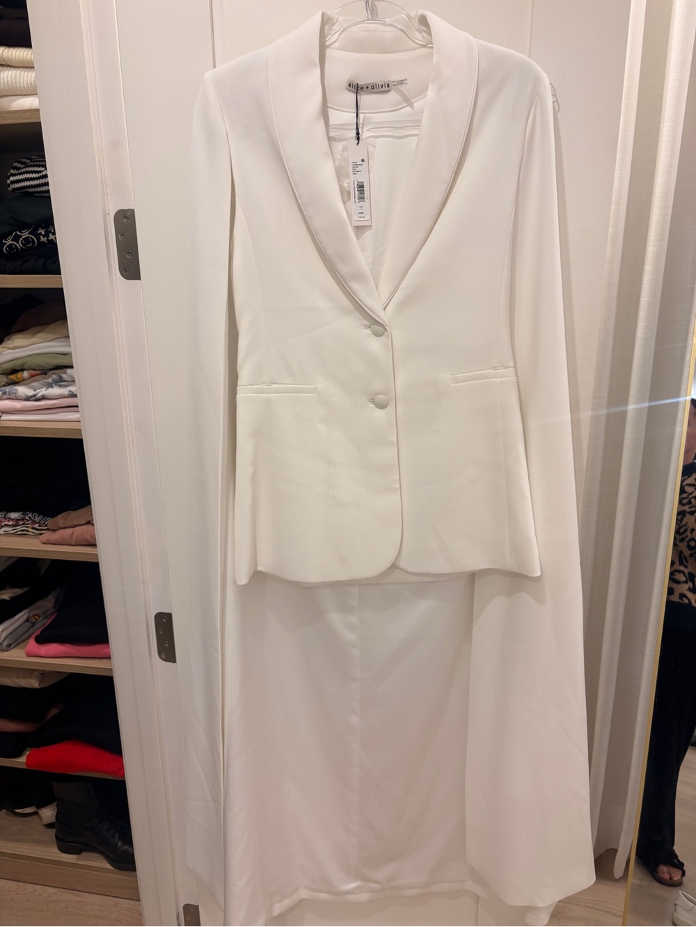 Alice + Olivia White Tailored Shawl Collar Cape Blazer